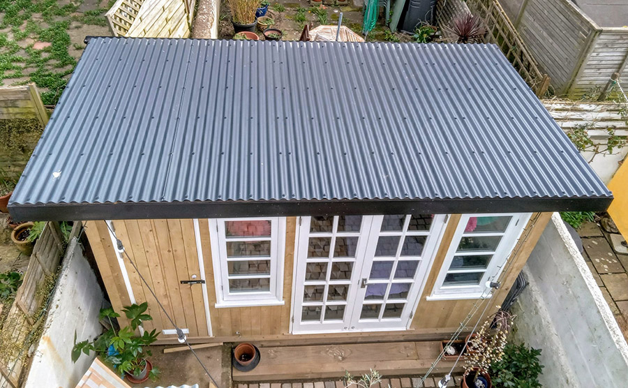 garden cabin carpenter brighton