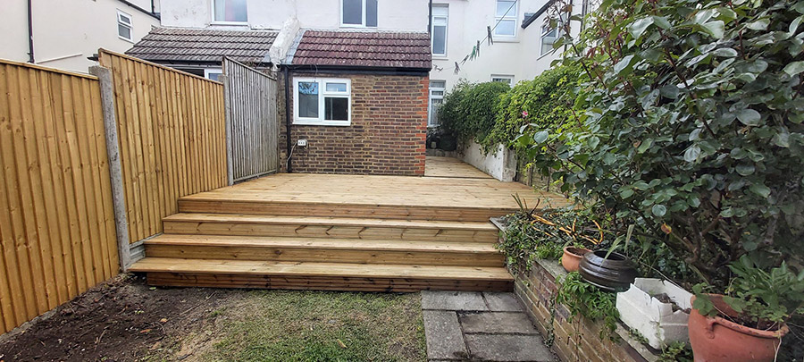 garen decking built